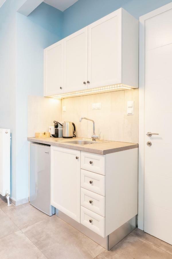 Modern White Tower Apartment Tesalonika Bagian luar foto